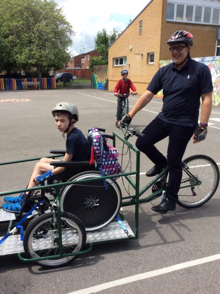 Axe-S Wheelchair Transporter - Image 5